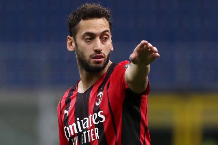 Hakan Calhanoglu