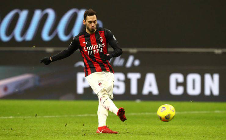 Hakan Calhanoglu 