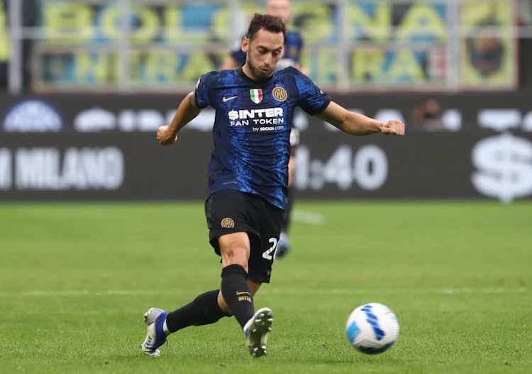 Hakan Calhanoglu 