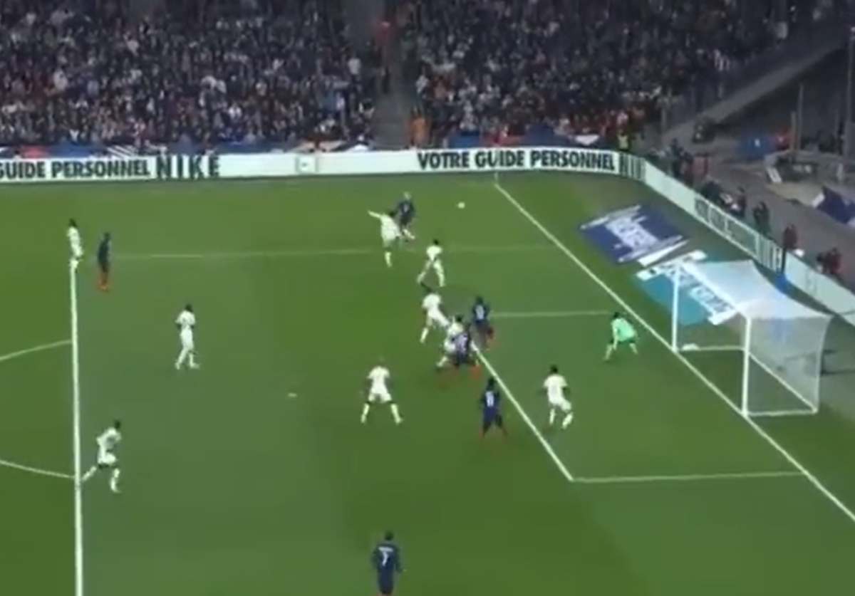 L'assist di Theo Hernandez e il gol di Giroud in Francia-Costa D'Avorio