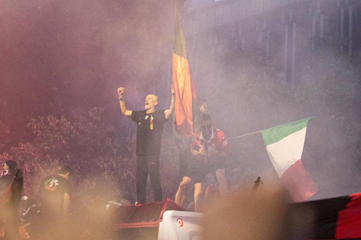 Stefano Pioli festeggia lo Scudetto