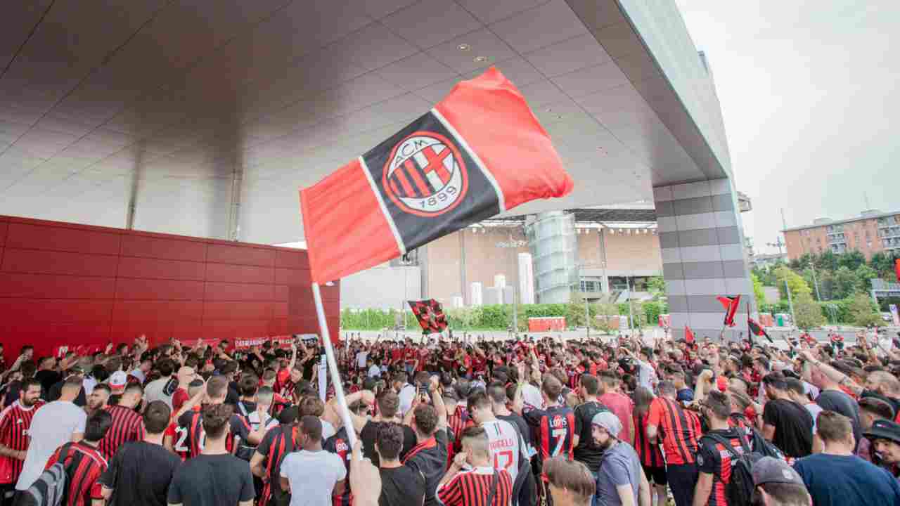 tifosi a casa milan