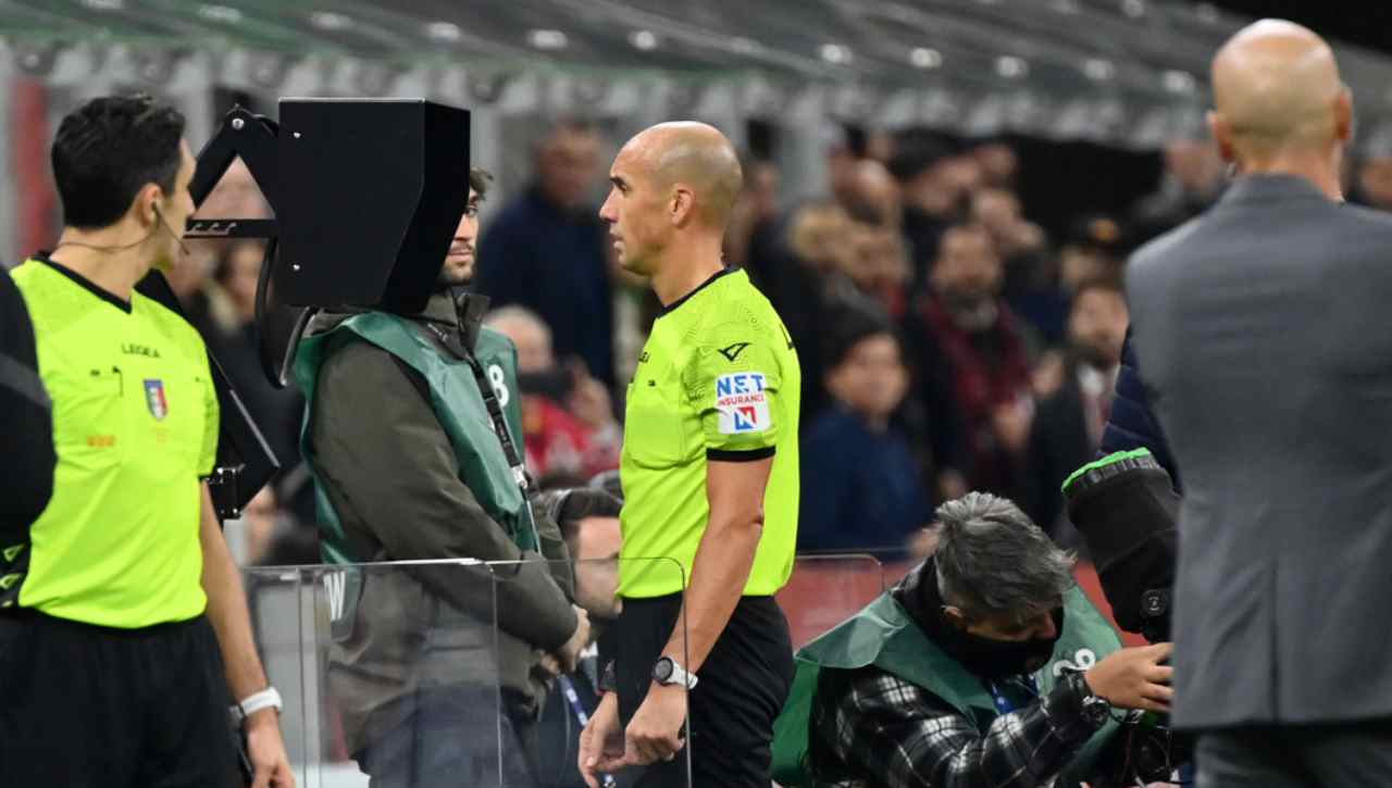 Moviola MilanSpezia, la Gazzetta boccia Fabbri tutti gli errori dell