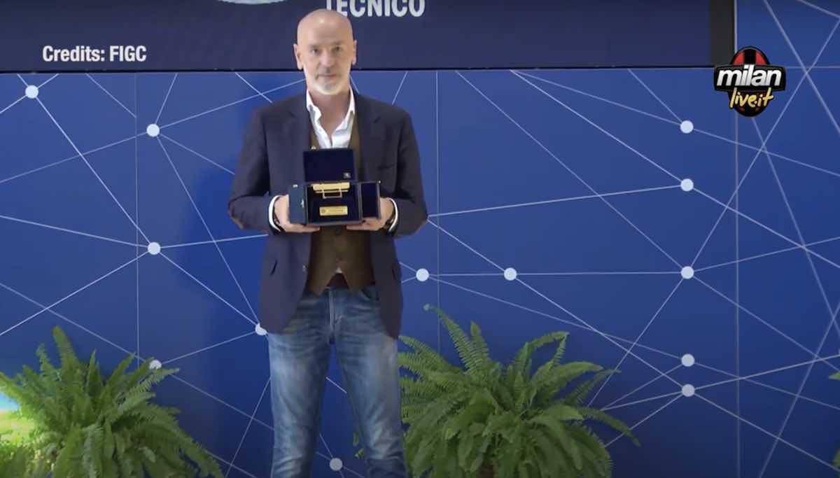 Pioli panchina d'oro