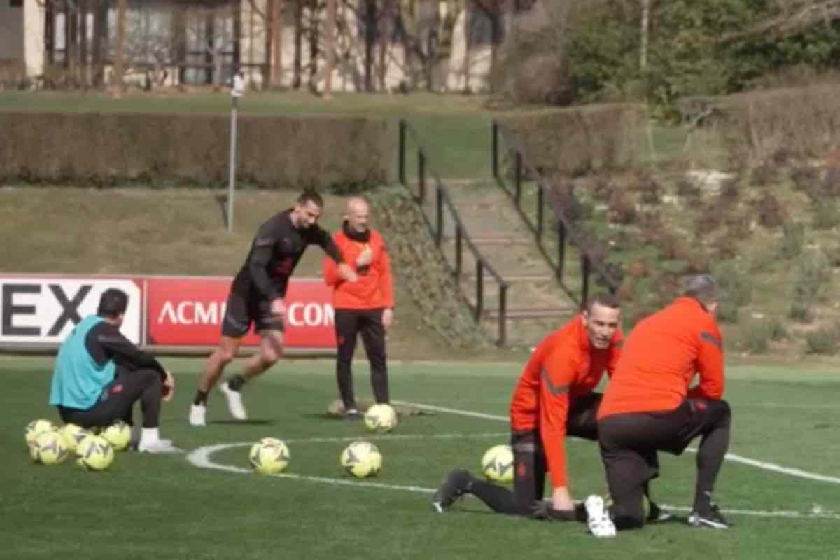 Ibrahimovic tiri allenamento