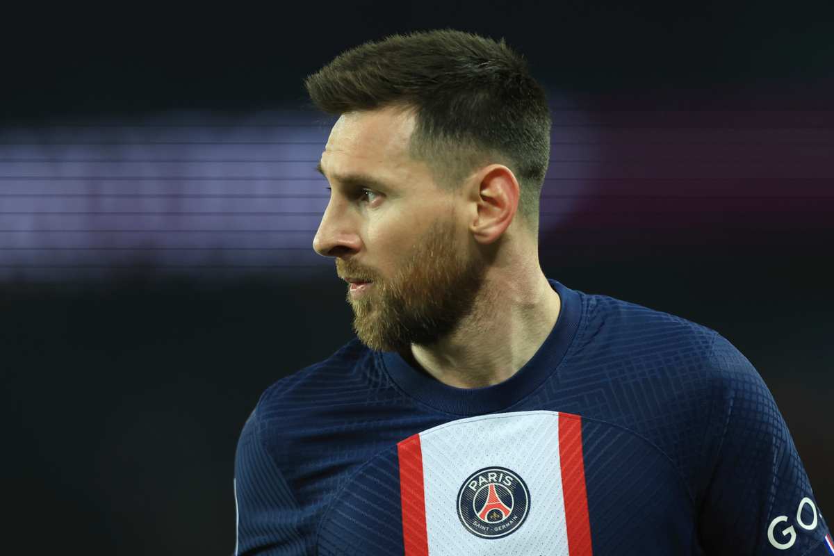 Leo Messi tifosi PSG insulti