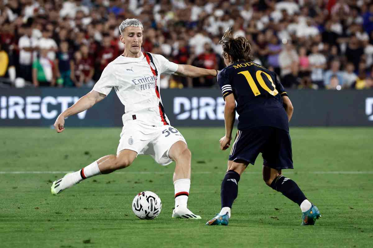 Milan, Saelemaekers richiesto da Betis e West Ham