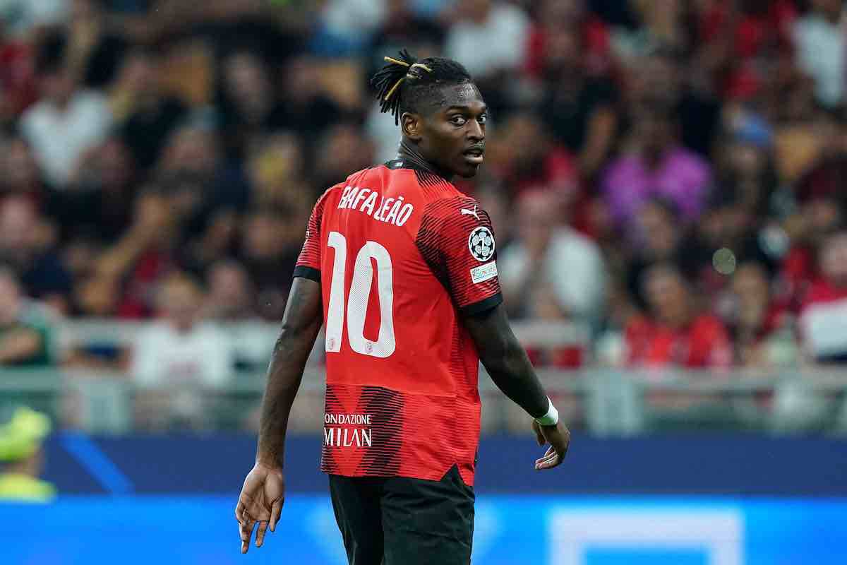 Milan attacco critiche