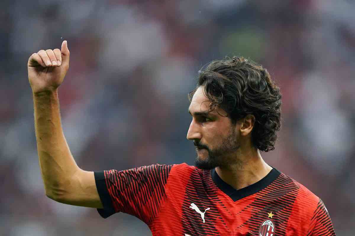 Milan Adli Borussia