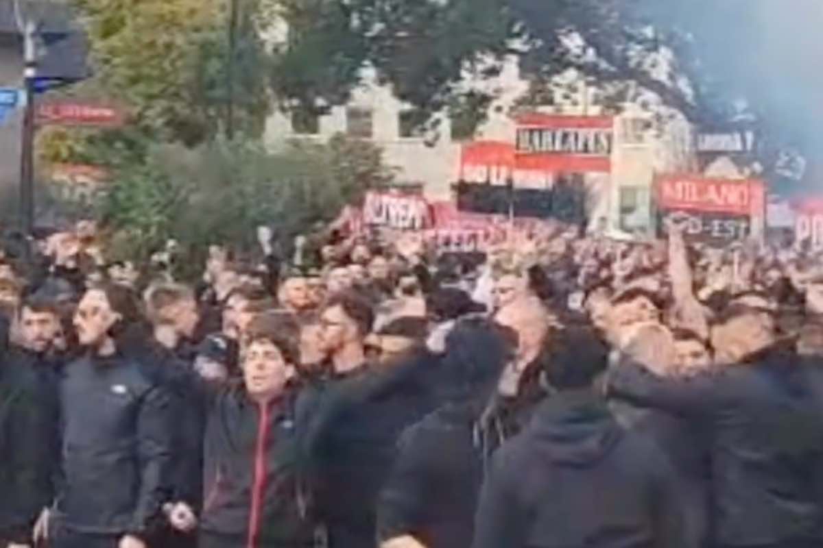 Il corteo della Curva Sud a Dortmund