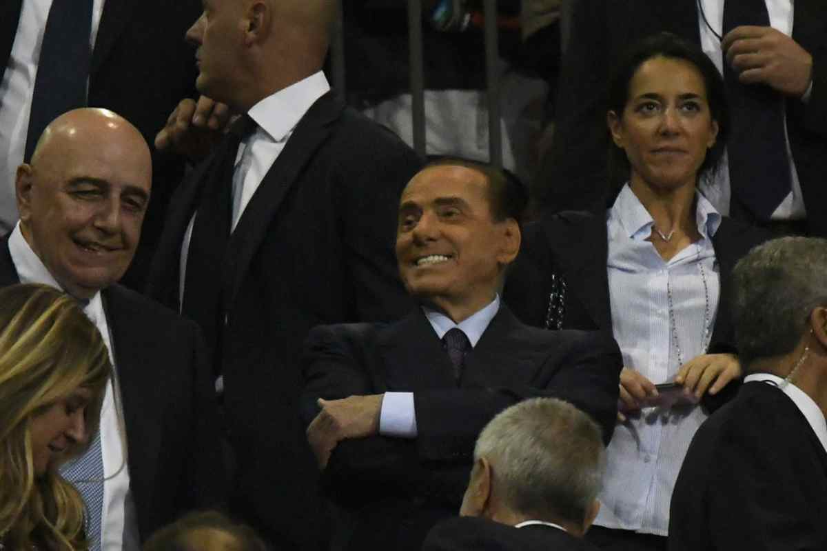 Berlusconi, omaggio nel nuovo stadio Milan