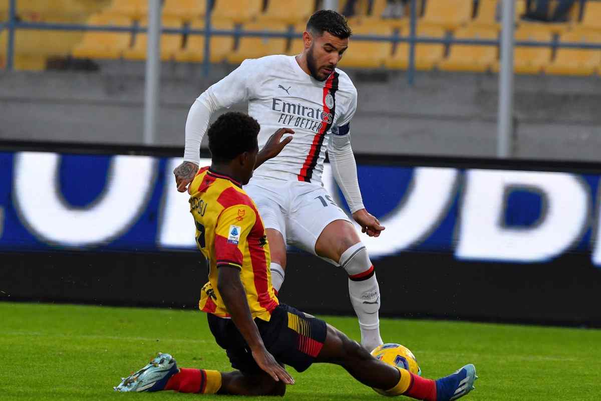 Lecce-Milan, rigore Theo Hernandez-Dorgu