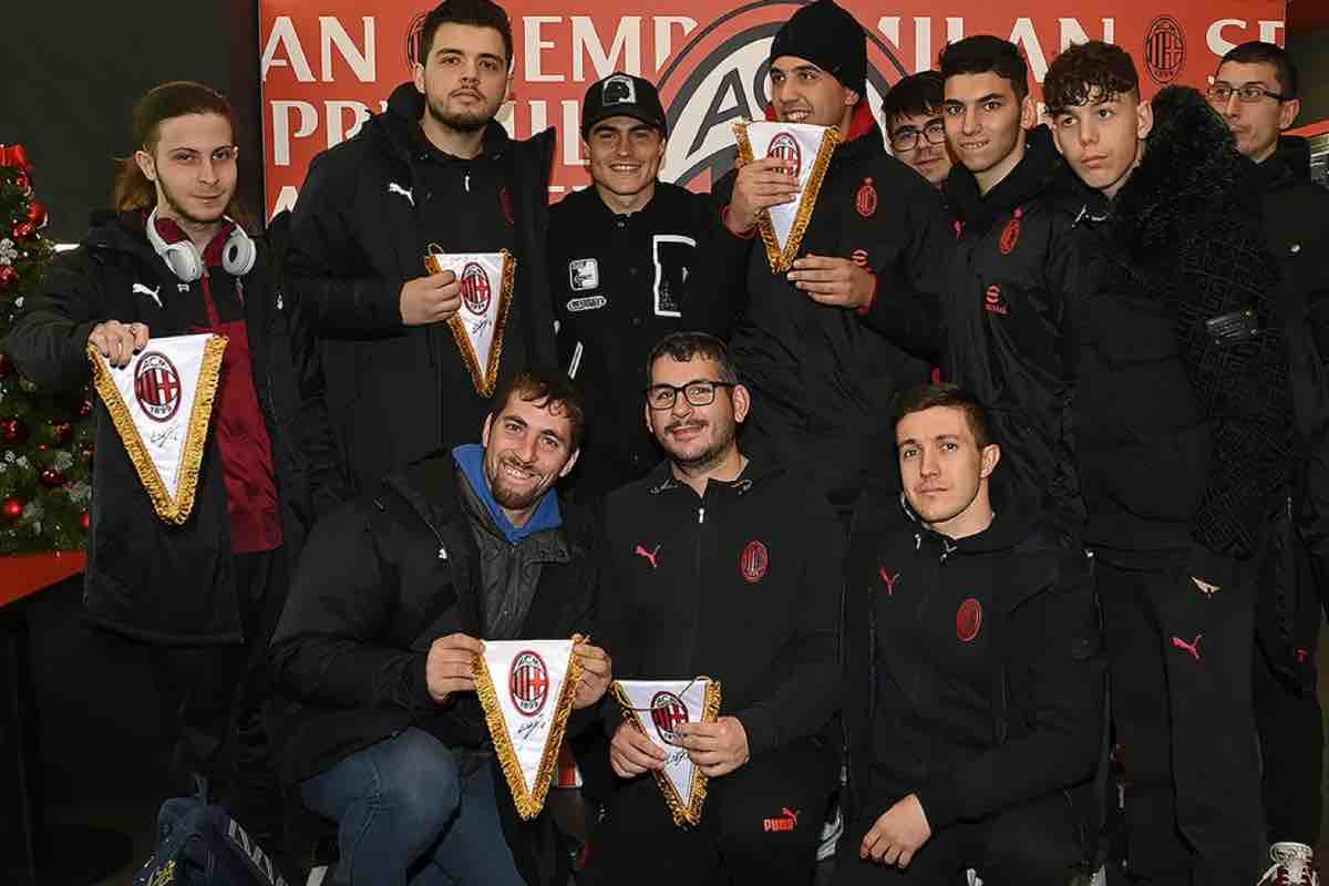Giornata delle persone con disabilità: Romero incontra i tifosi a Casa Milan