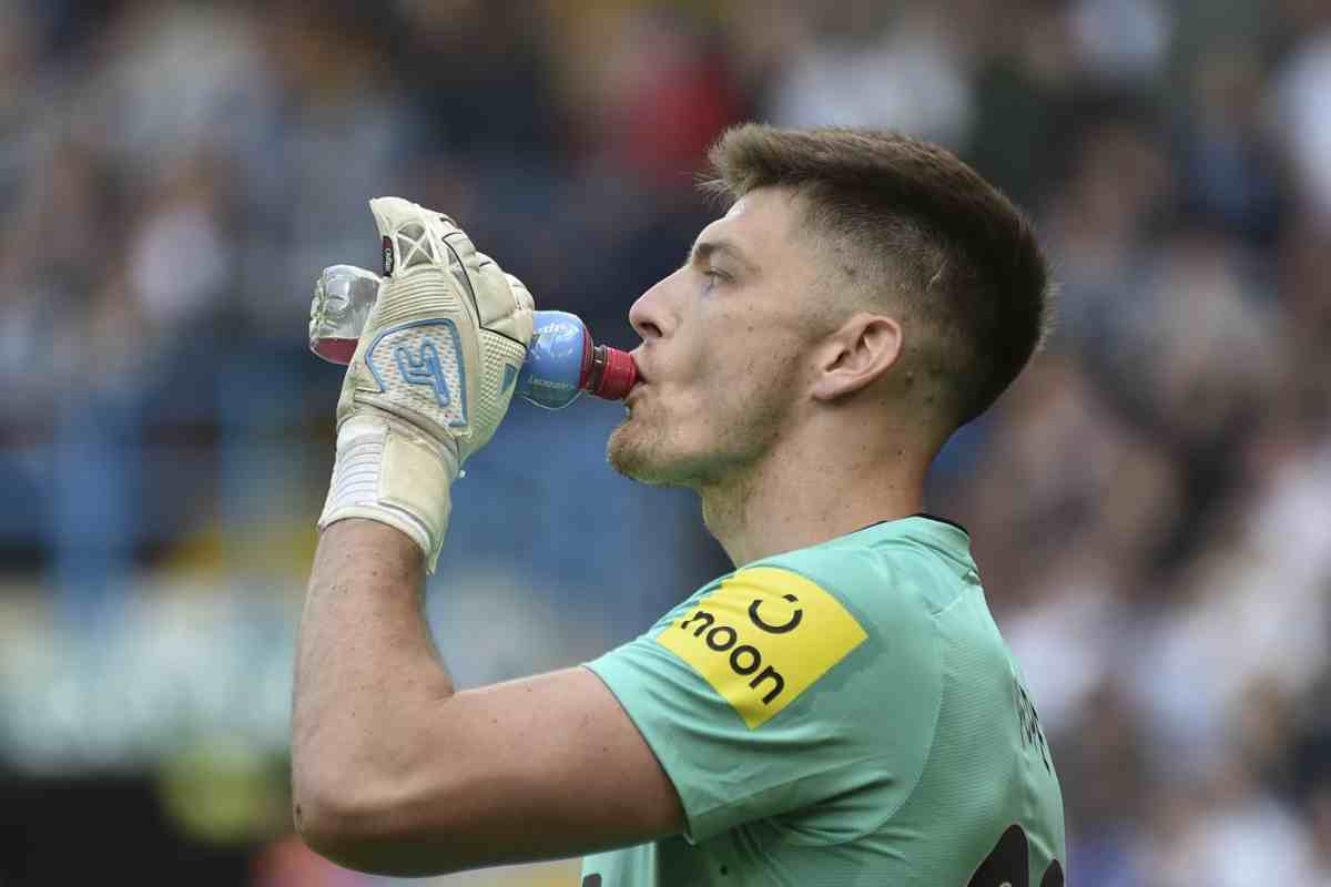 Pope, problema alla spalla