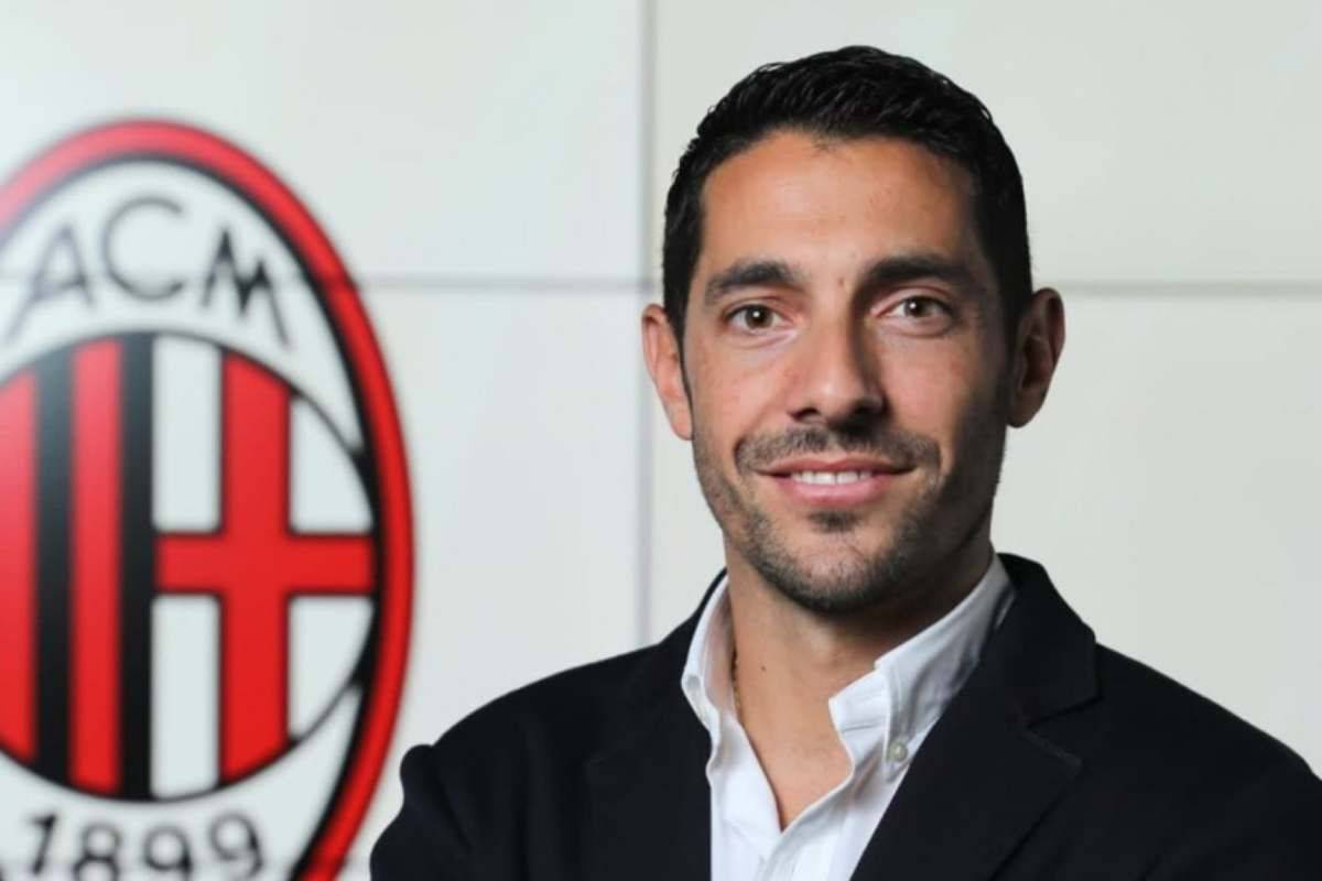 Milan primo contratto professionista