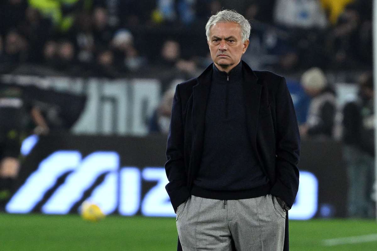 José Mourinho spiazza Milan ed Inter
