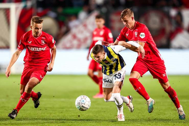 La Premier League sfida il Milan per Szymanski