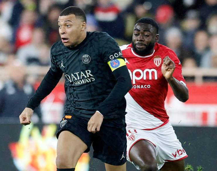 Milan, assalto a Youssouf Fofana del Monaco