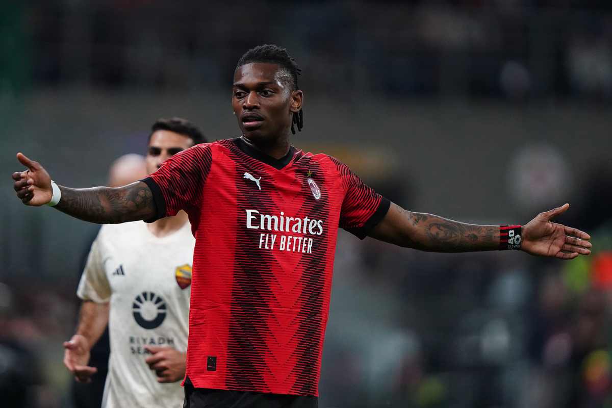 Leao partirà ancora titolare