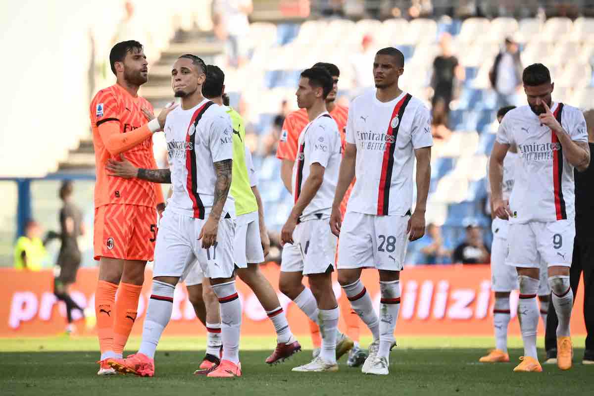 Milan, Ordine attacca il Diavolo