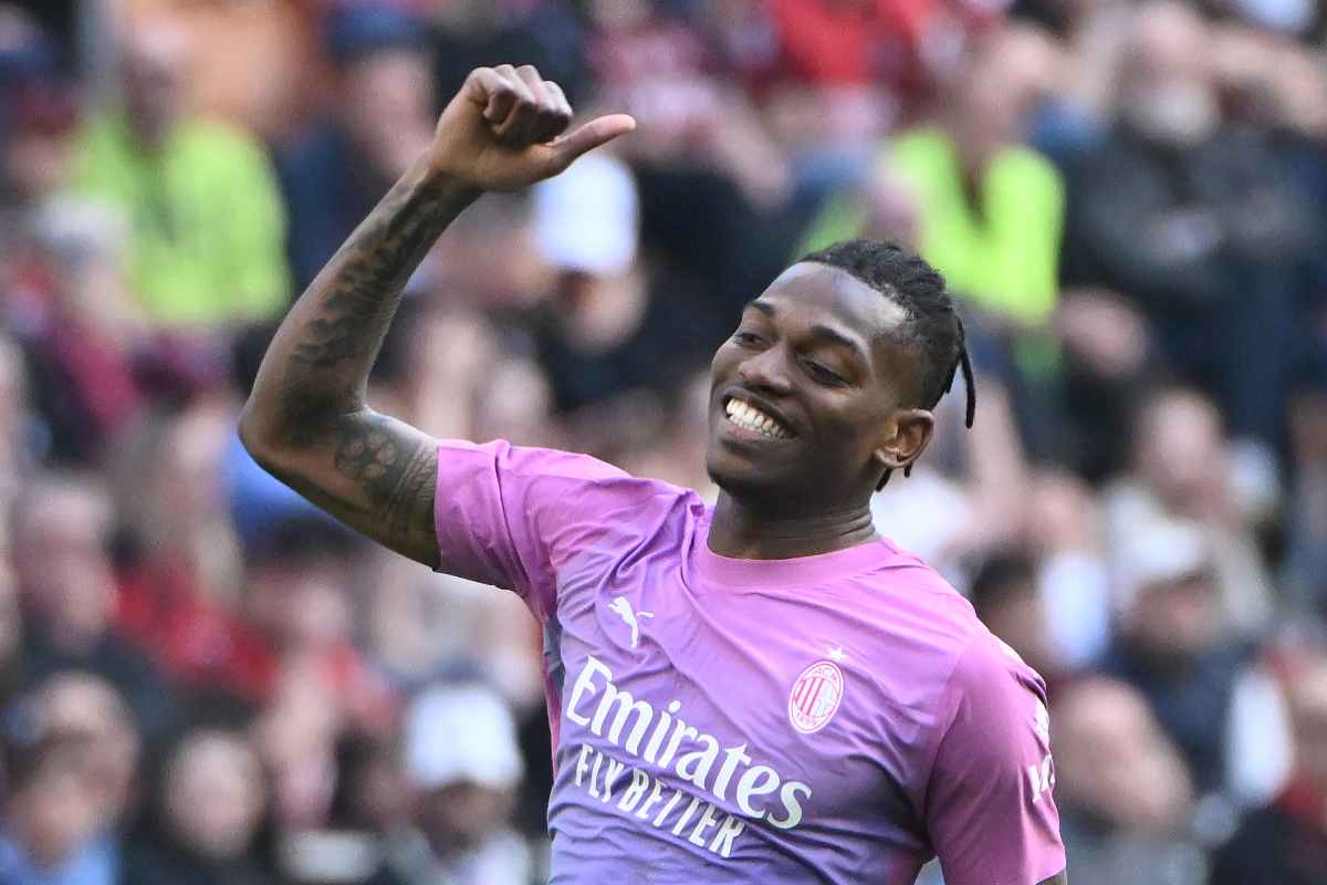 Leao, offerta del Manchester United