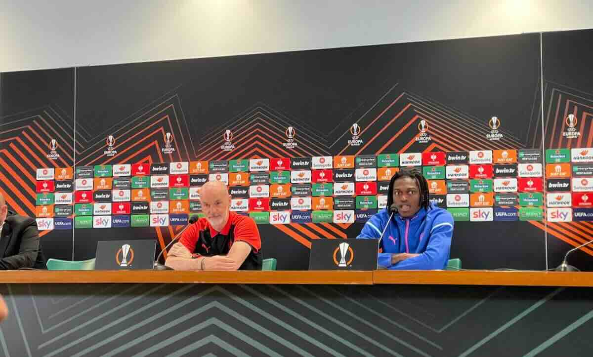 Conferenza stampa Pioli Leao Roma Milan