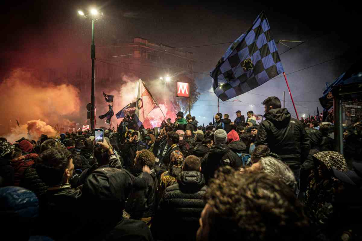 la festa scudetto dell'inter e la provocazione al milan