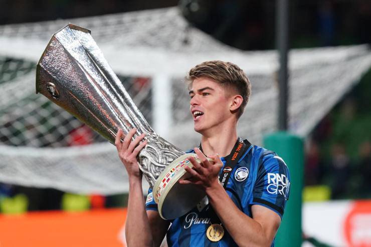 Milan, l'Atalanta riscatta De Ketelaere