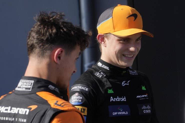 Piastri e Norris omaggiano Senna