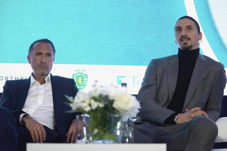Gerry Cardinale e Zlatan Ibrahimovic seduti a un evento