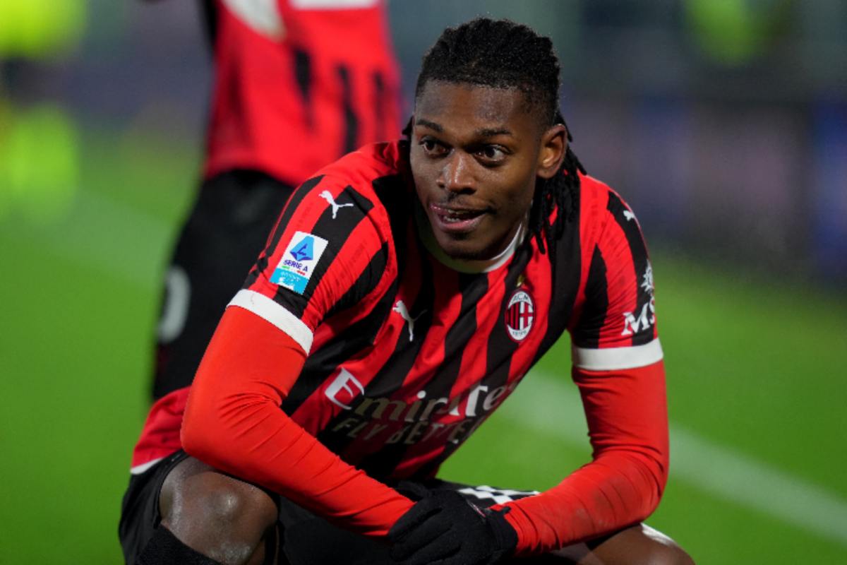 Rafael Leao con la maglia del Milan