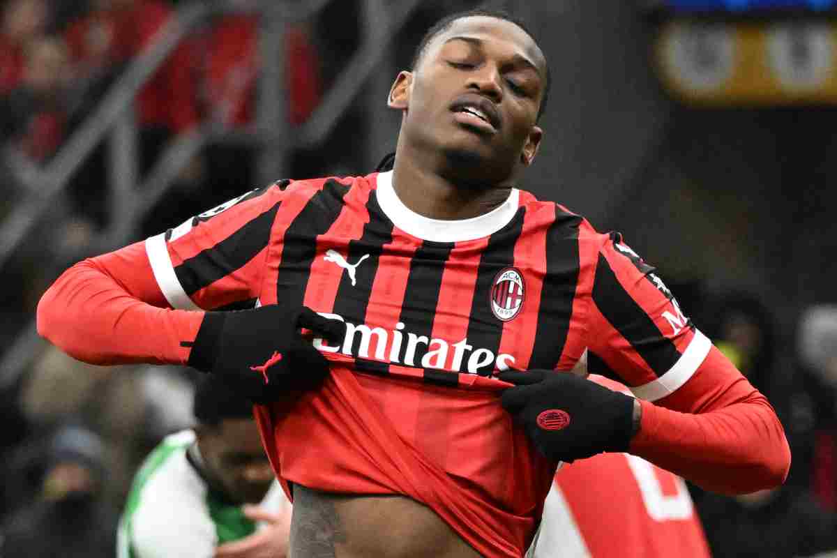 Leao perde la pazienza