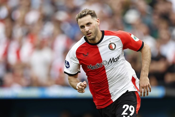 Gimenez durante una partita col Feyenoord