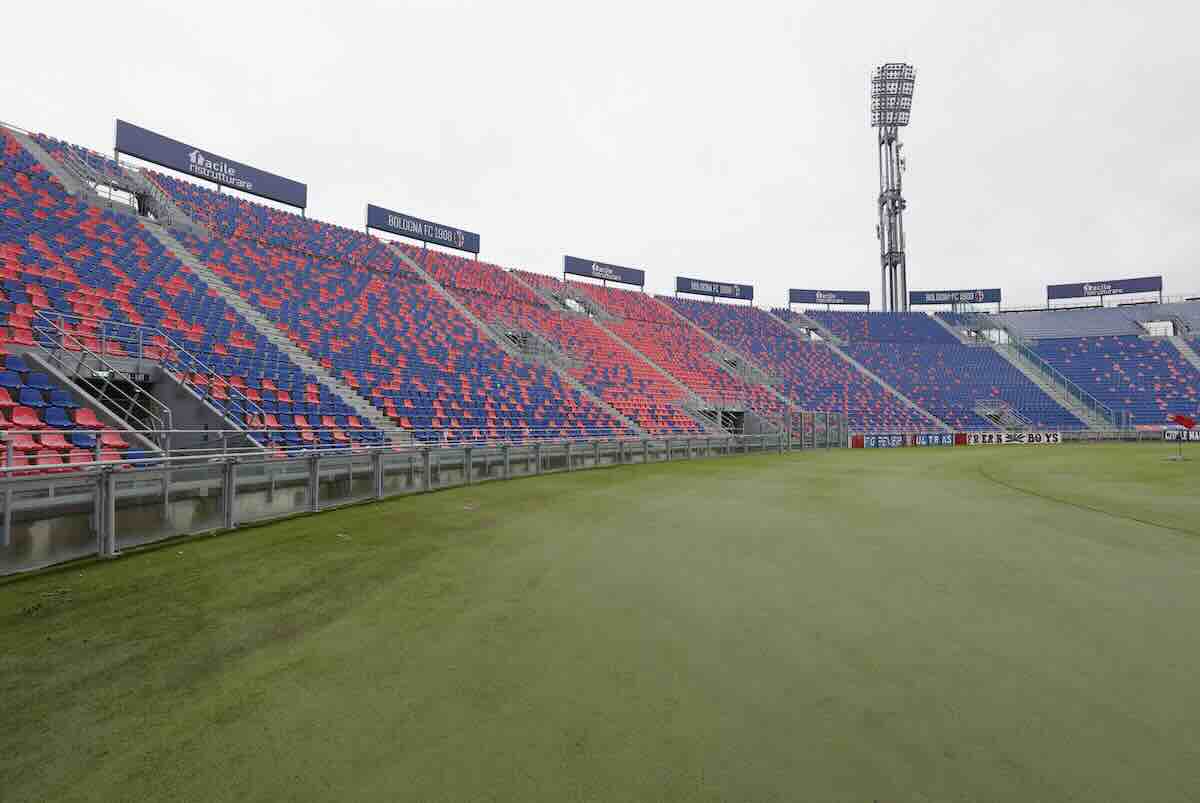 La curva del Renato Dall'Ara