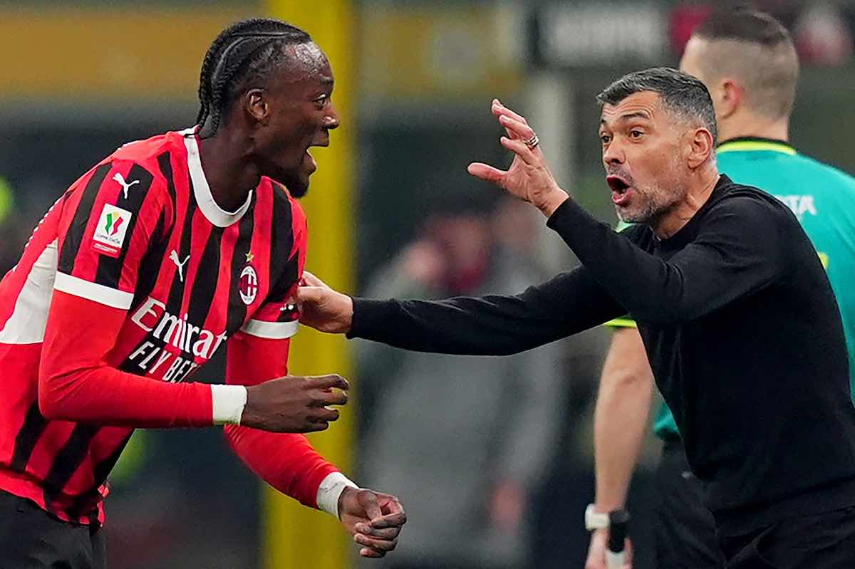 Conceicao dà consigli ad Abraham
