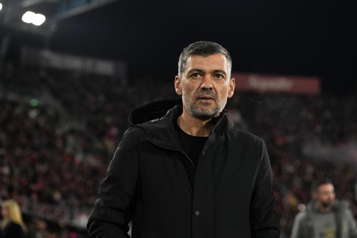 Conceicao prima del calcio d'inizio di un match del Milan