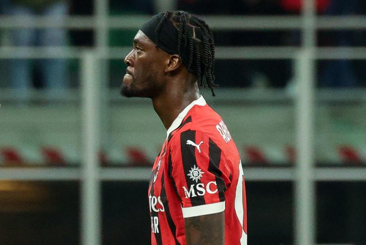 Tammy Abraham attaccante del Milan durante una partita a San Siro