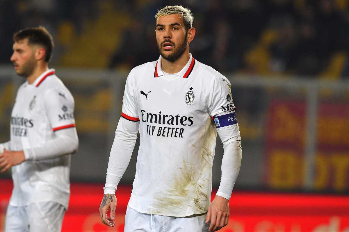Theo Hernandez in campo