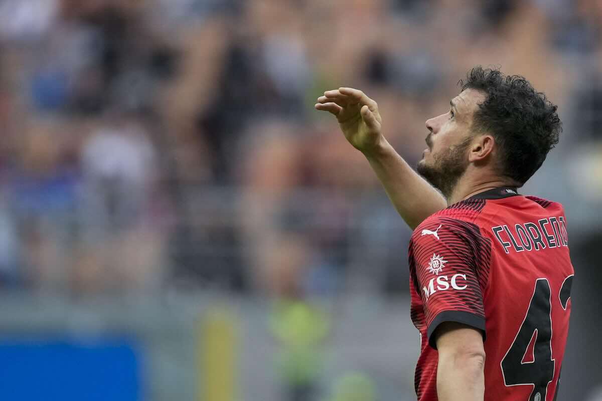 Florenzi guarda verso l'alto