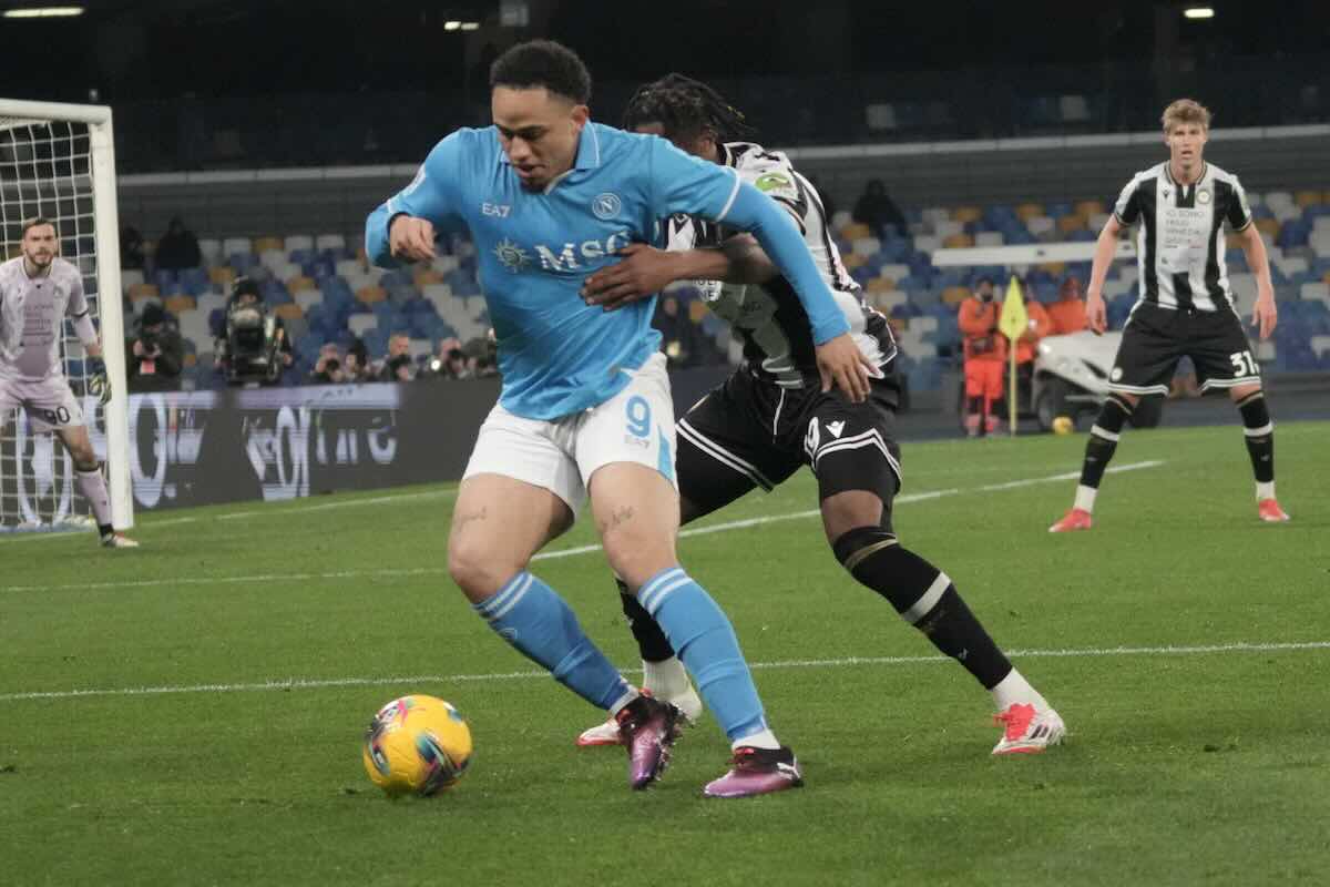 Okafor con la maglia del Napoli