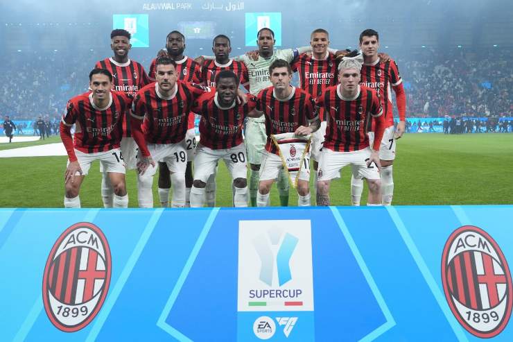 La formazione dei giocatori del Milan nella Supercoppa Italiana 2025
