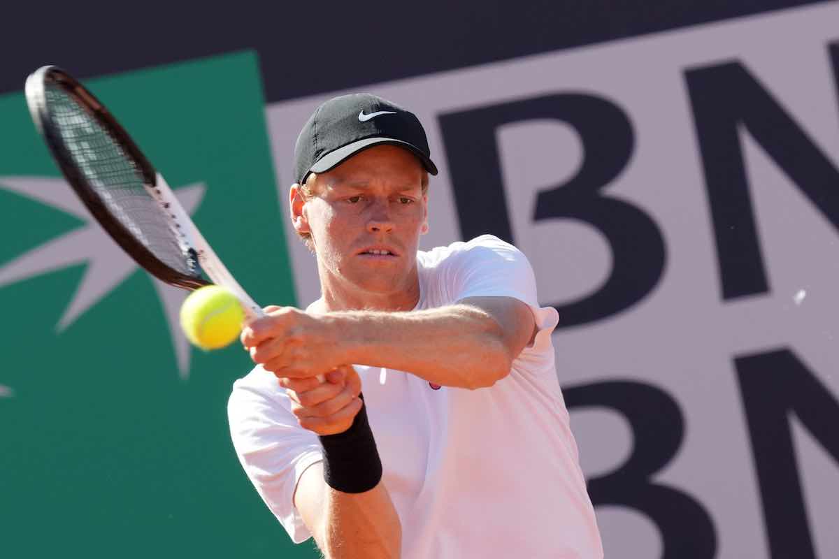 Jannik Sinner si allena a Roma