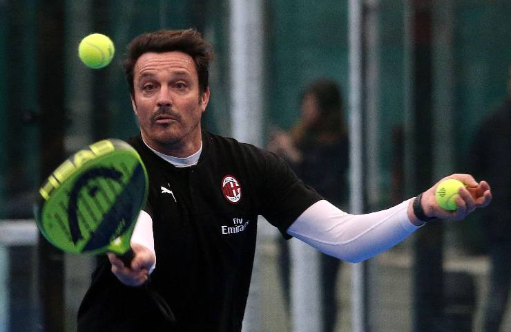 Massimo Oddo allenatore del Milan Futuro gioca a padel