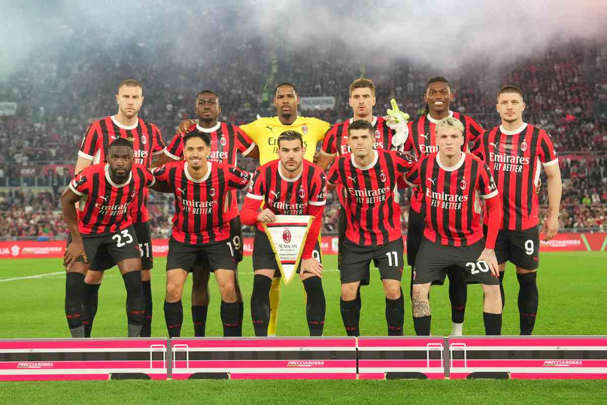 La formazione del Milan contro il Bologna nella finale di Coppa Italia allo stadio Olimpico di Roma