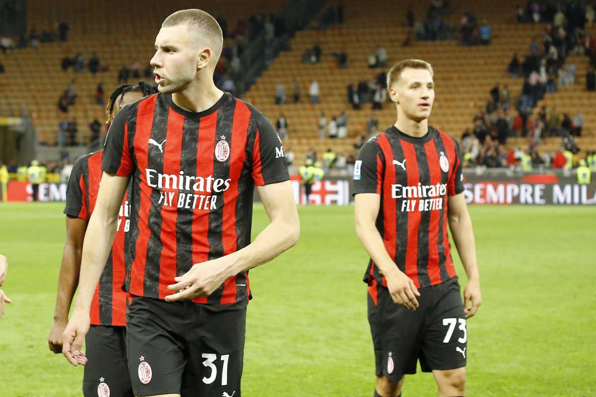 Pavlovic e Camarda escono da San Siro dopo Milan-Monza