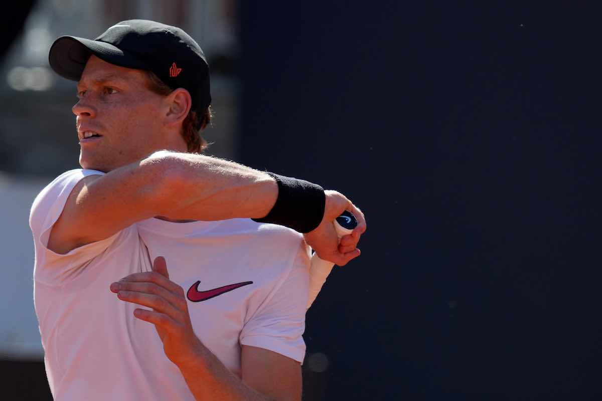Jannik Sinner si allena a Roma