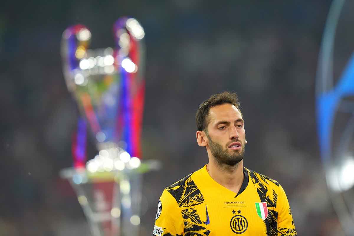 Hakan Calhanoglu deluso