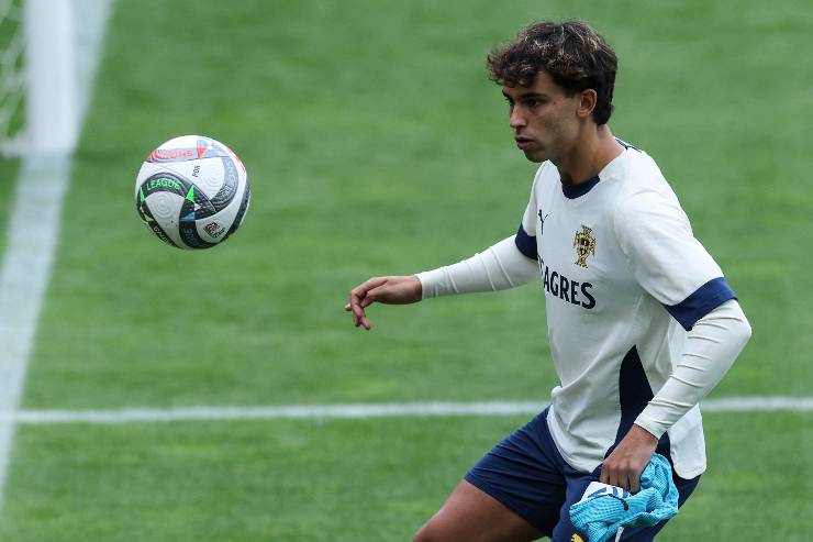Joao Felix calciatore del Milan in allenamento con la nazionale del Portogallo