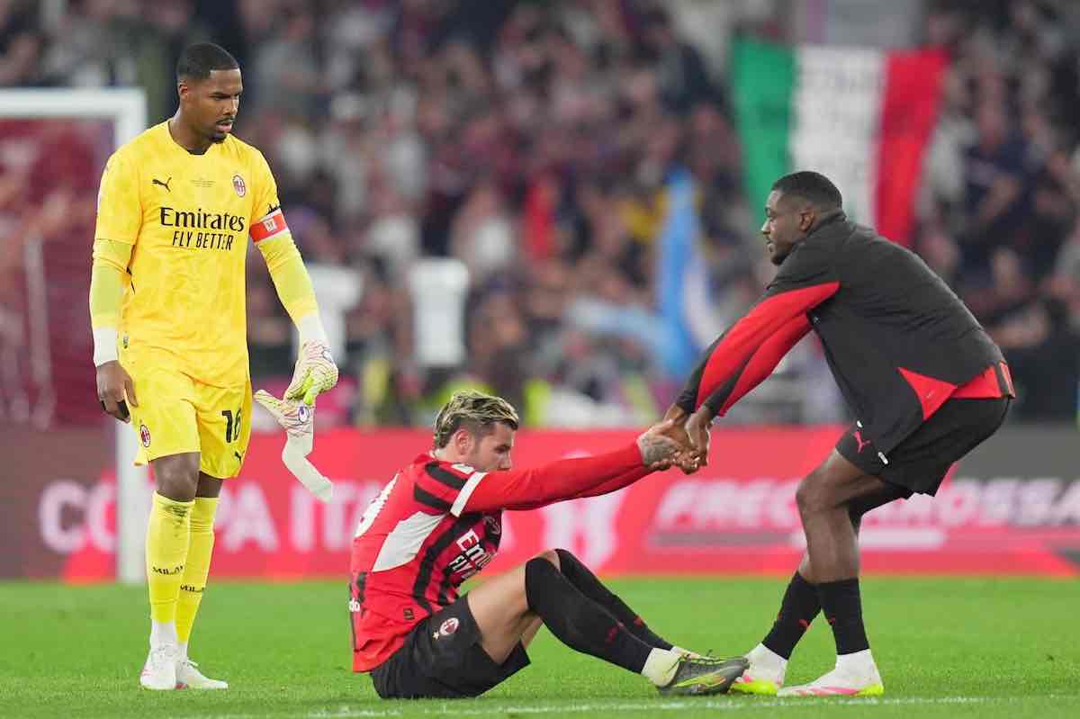 Theo Hernandez con Fofanana