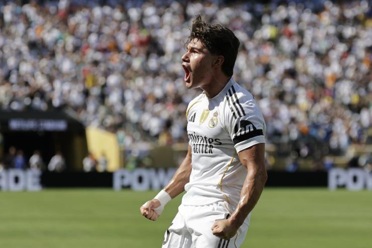 Fran Garcia calciatore del Real Madrid esulta durante una partita